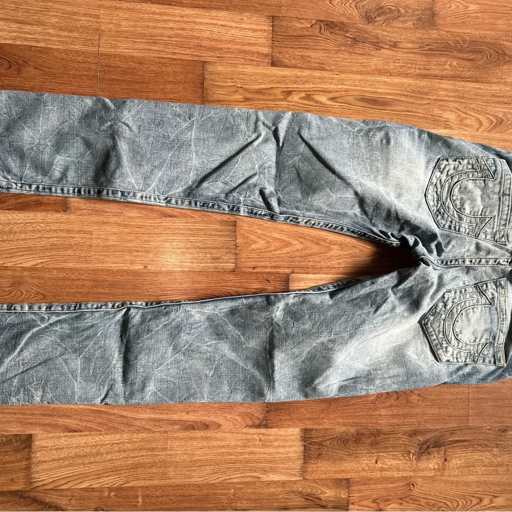 True Religion Women's Gray Straight Leg Jeans - Picture 1 of 8